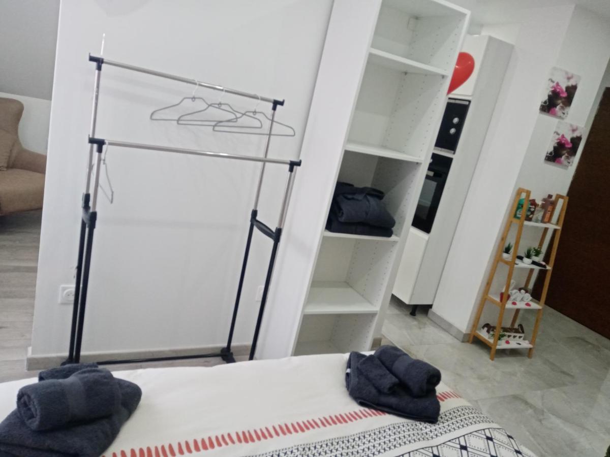 Studio Jacuzzi Au Centre Colmar Exterior photo